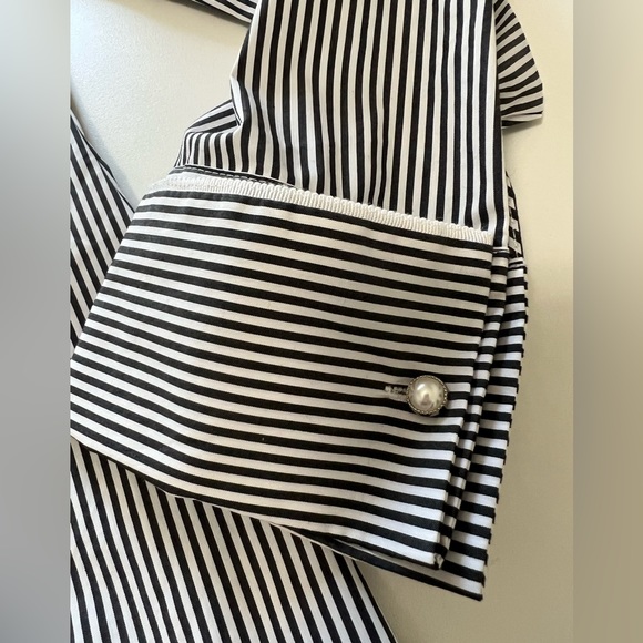 WHBM - Long Sleeve Crisp Poplin Striped Blouse - Picture 6 of 14